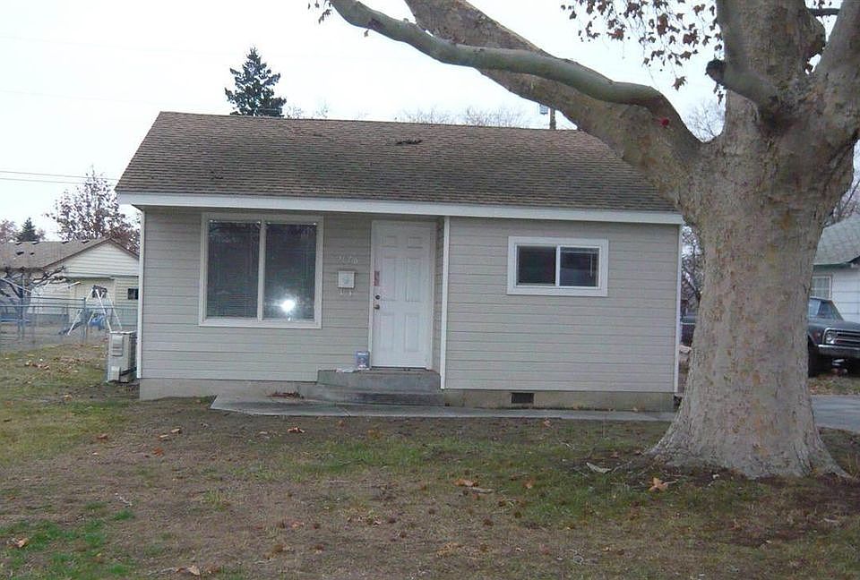 1st image of 2006 Duportail St