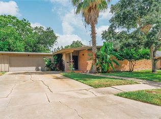606 Dolphin Pl, Corpus Christi, TX 78411