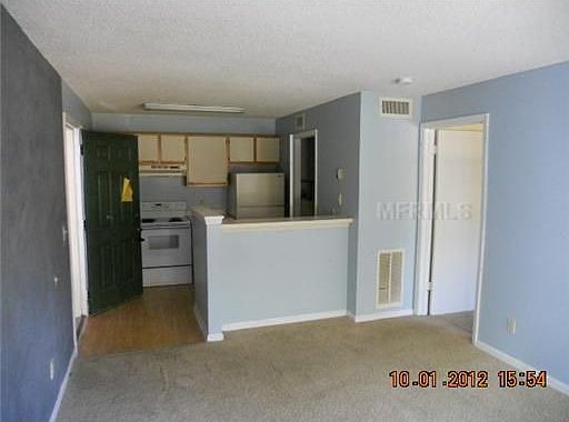 5th image of 8678 Key Royale Ln APT 204