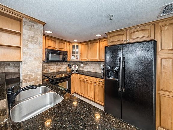 4th image of 445 Hamden Dr APT 404