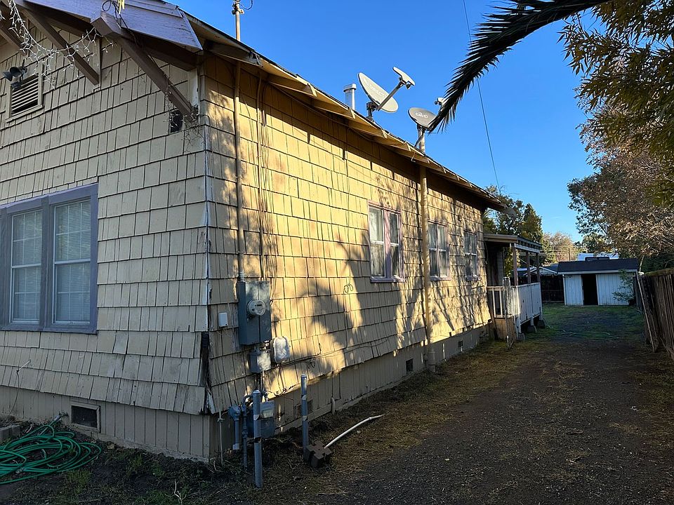 2nd image of 15057 Byron Hwy