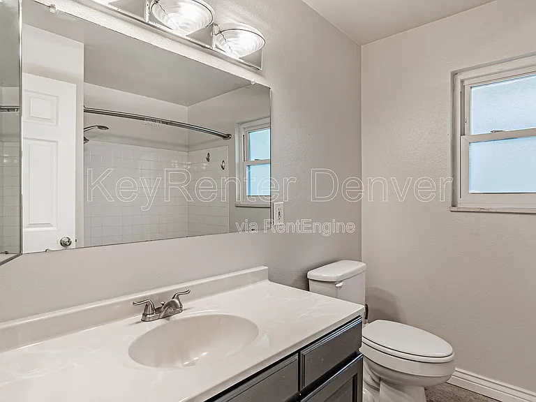 535 S Cody St — Photo 30