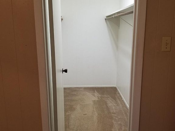 5th image of 207 Lana Dr APT C