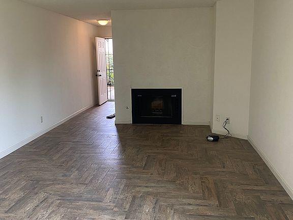 2nd image of 2237 Cherry Ln #101