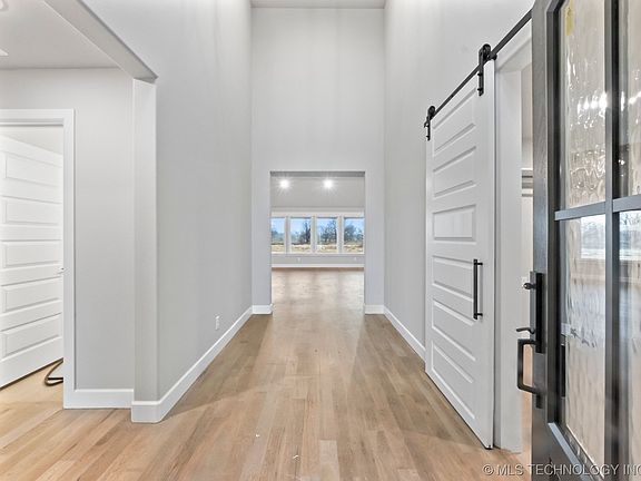 5th image of 22772 E 106th Pl S