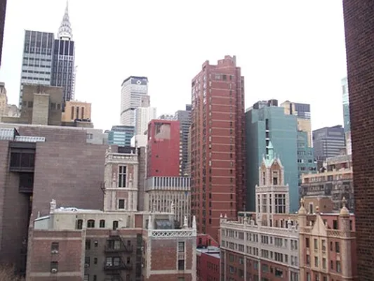 Rented by City Connections Realty | media 17