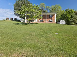 1707 Delwood Cir, Greeneville, TN 37745