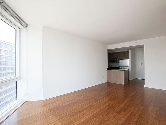 4th image of 66 Rockwell Pl #A26