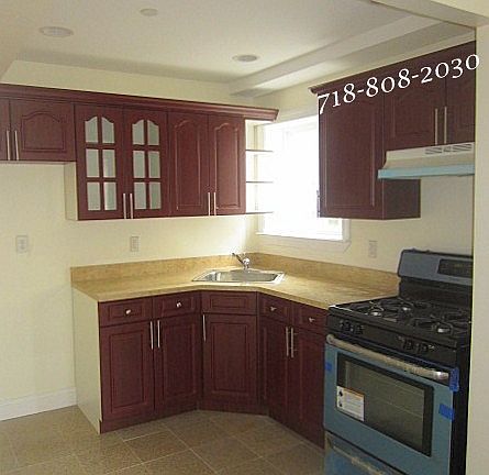 4th image of 4000 Wilder Ave