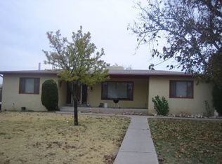 1512 Ridgecrest Dr SE, Albuquerque, NM 87108