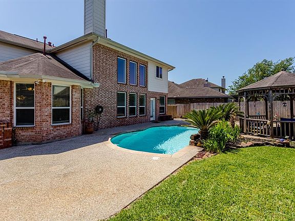 5th image of 2028 Creek Shore Ln
