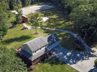 125 Heritage Rd, Putnam, CT 06260