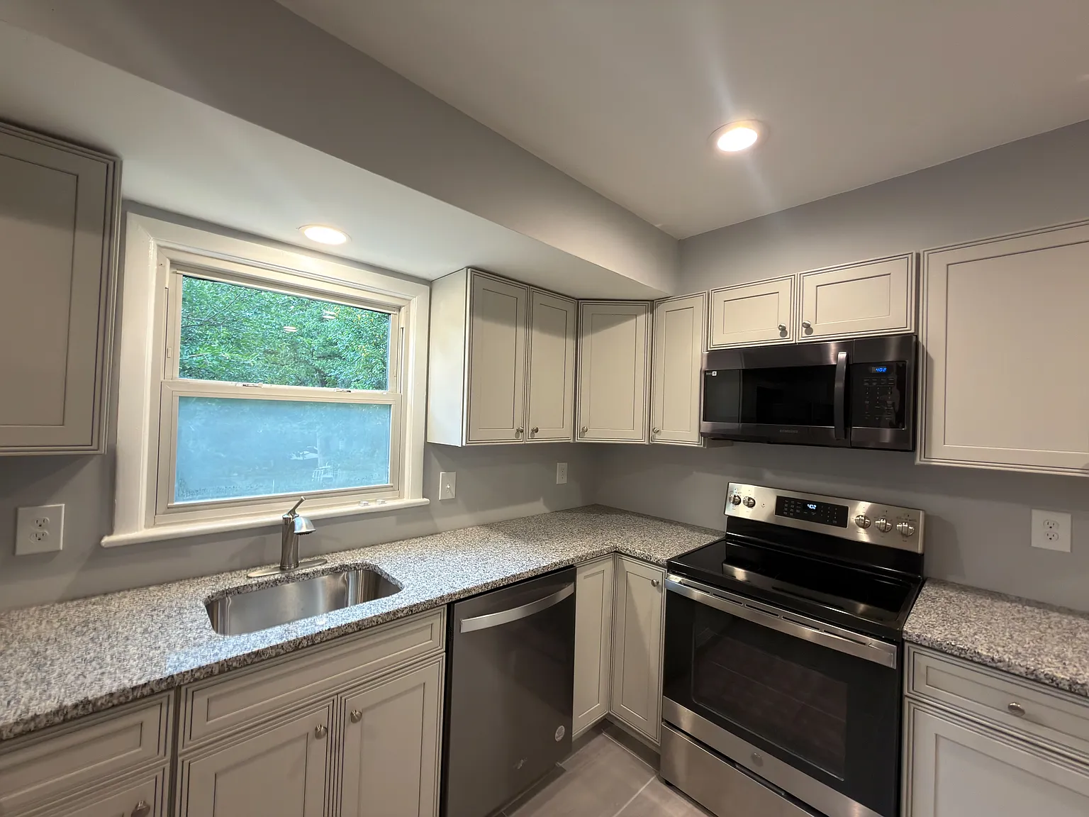 9226 Limestone Place - 1 — Photo 4