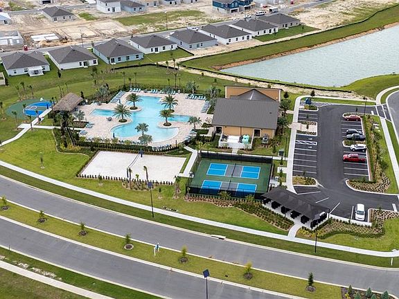 3rd image of 1703 Foreman Rd