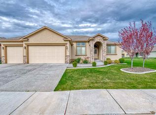 2333 Coppercreek St, Richland, WA 99354