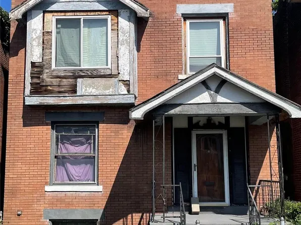 1385 Temple Pl, Saint Louis, MO 63112