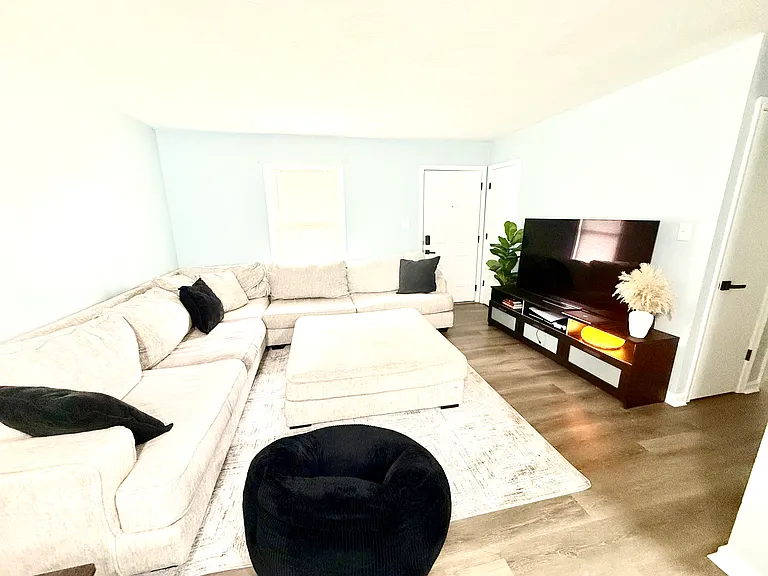 123 Poplar Ave — Photo 8