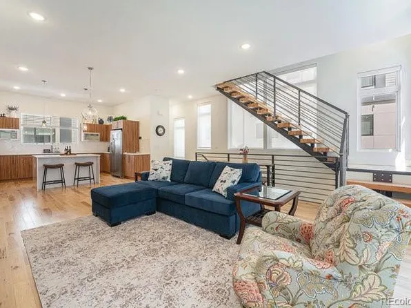 5610 S Sycamore Street, Littleton, CO 80120