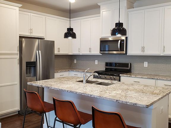 5th image of 20361 Century Blvd #173