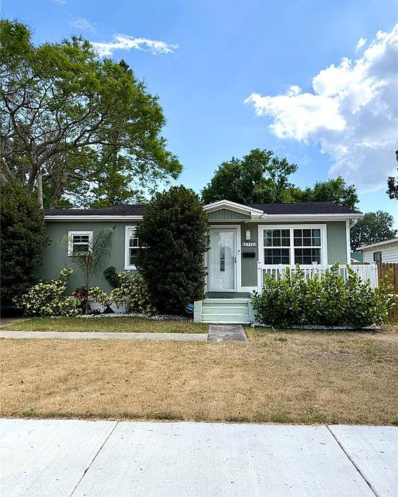 1st image of 2842 15TH AVENUE N
