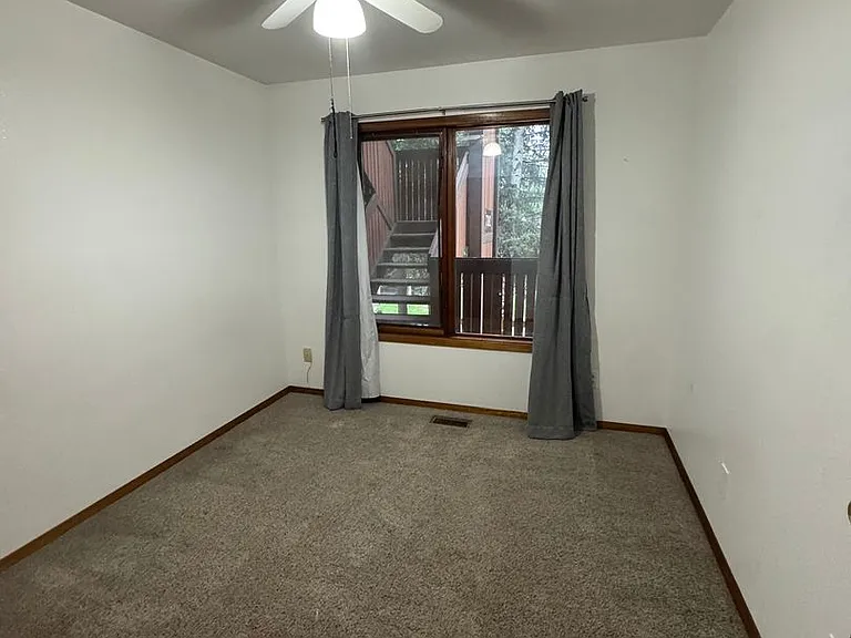7202 Foxridge Cir #E — Photo 13