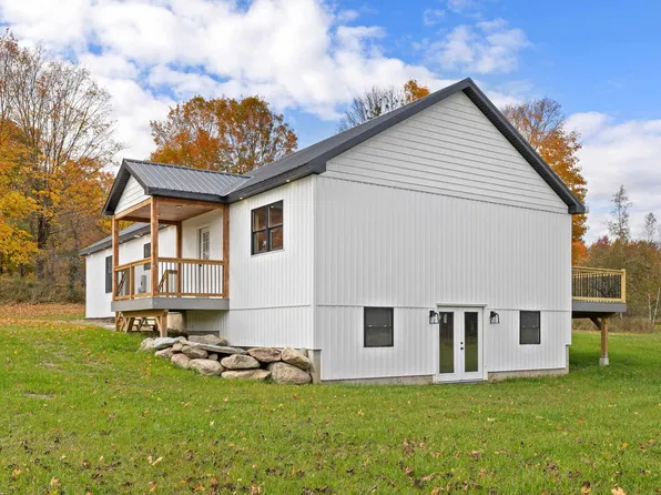 519 Sand Hill Road, Enosburg, VT 05450