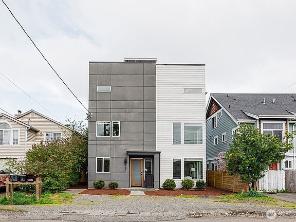 3rd image of 522 N 104th Street