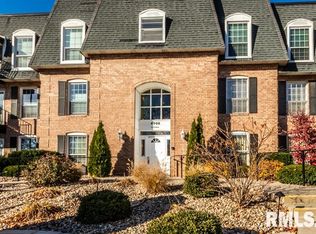 4900 N Knoxville Ave APT 122A, Peoria, IL