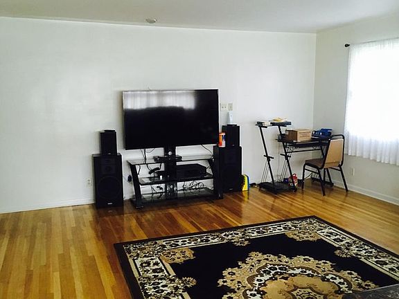 2nd image of 6029 Barth Ave