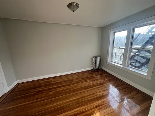 Bedroom, photo 1