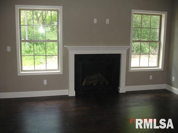 2nd image of 7535 Walnut Bend Dr