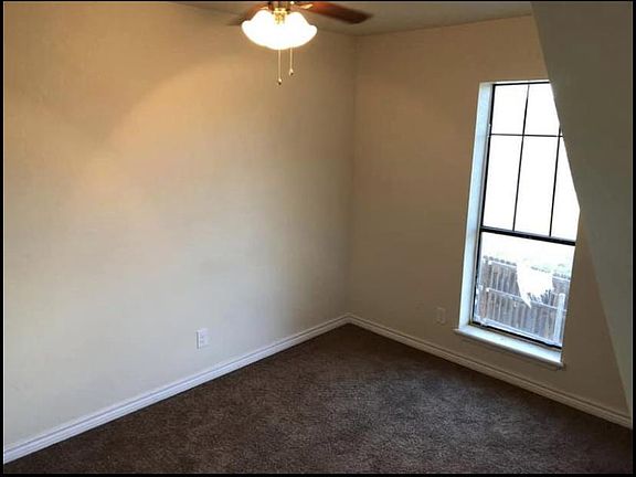 3rd image of 320 N Mehnert St #1