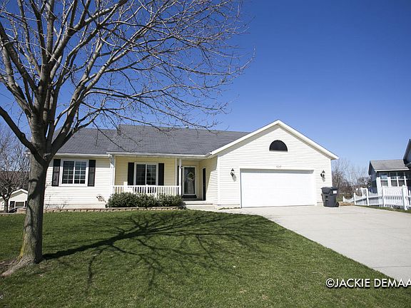 2nd image of 6287 Spencer Ct