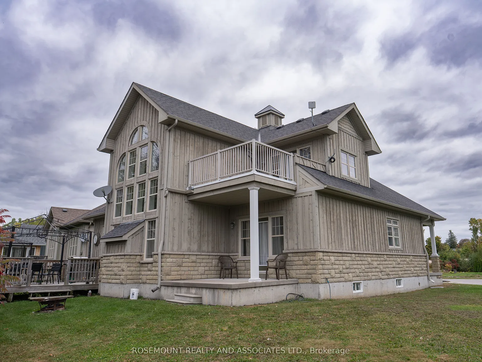 4 bed, $3,350 — Photo 3
