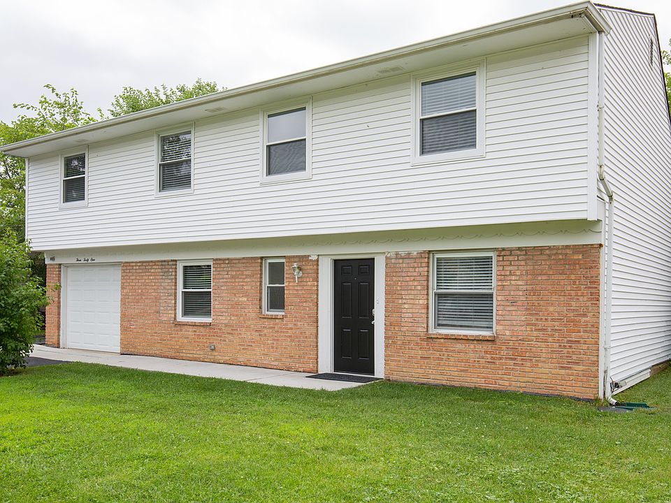 1st image of 341 Deerfield Dr