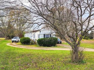 12127 Old Olean Rd, Yorkshire, NY 14173