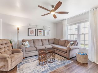 143 Vixen Cir APT B, Branson, MO 65616
