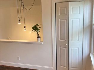 915 Literary Rd, Cleveland, OH 44113