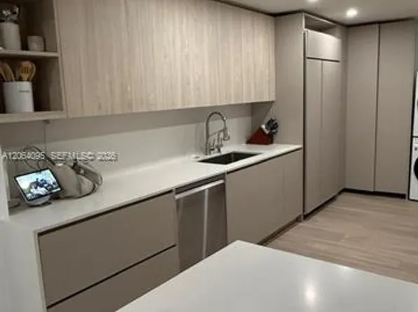 1111 Crandon Blvd, Key Biscayne, FL