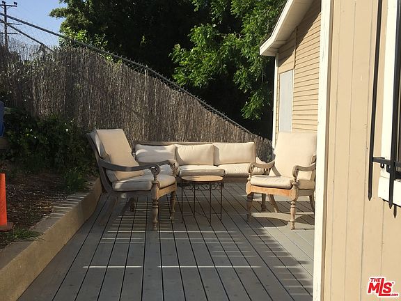 3rd image of 4856 Marmion Way