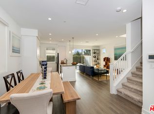 7105 Tampa Ave #7105, Reseda, CA 91335