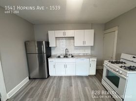 1541 Hopkins Ave