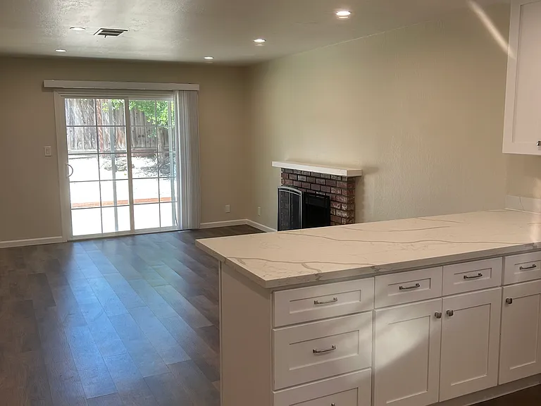 259 Lander Pl — Photo 6