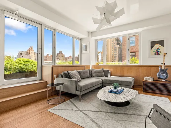 305 W 16th St APT 6D, New York, NY 10011