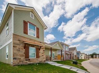 228 Howdy Ct, Bryan, TX 77801
