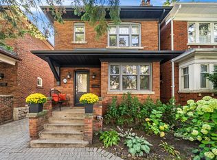 24 Ronan Ave, Toronto, ON M4N 2X9