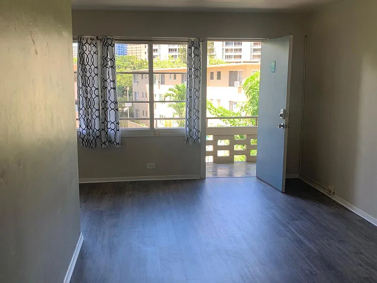 1821 Lipeepee St #302 — Photo 17