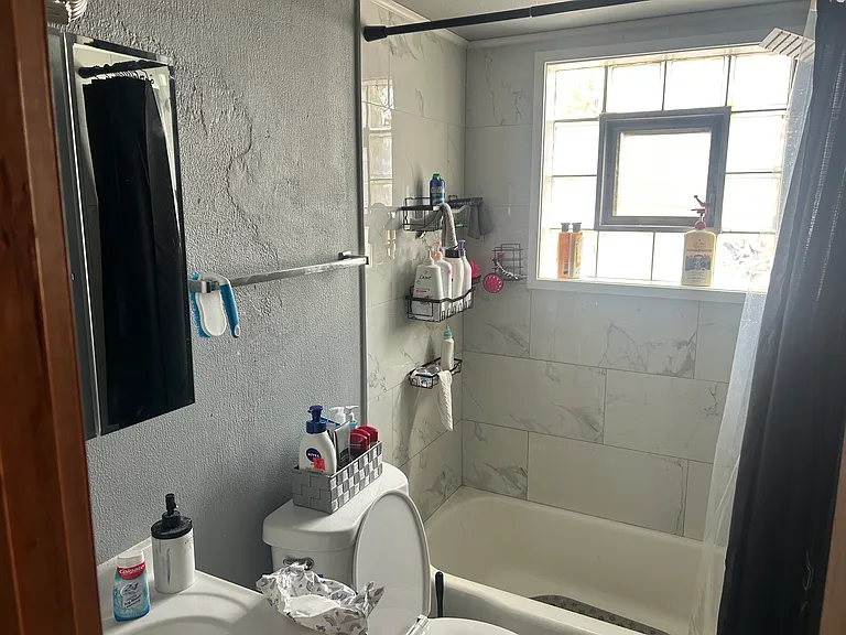 18217 Exchange Ave #2 — Photo 6