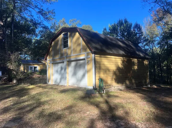 148 Juan Falcon, Livingston, TX 77351