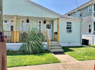 108 W Lavender Rd, Wildwood Crest, NJ 08260